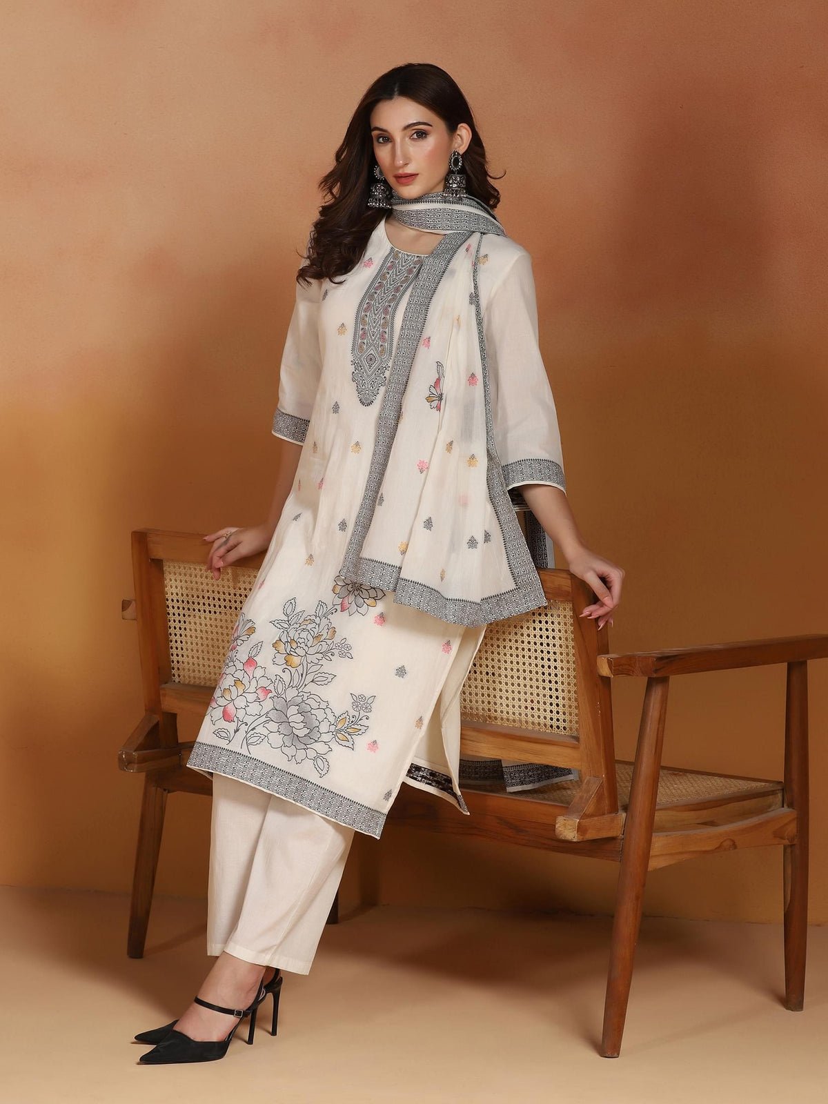 Off White Cotton Jacquard Kurta Comfort Pant With Dupatta (Style 26181)