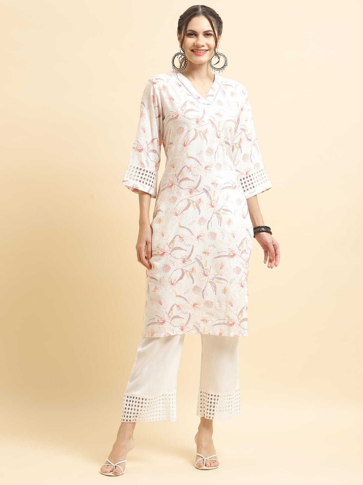 Liva Rayon White Floral Print Kurta With Comfort Pant