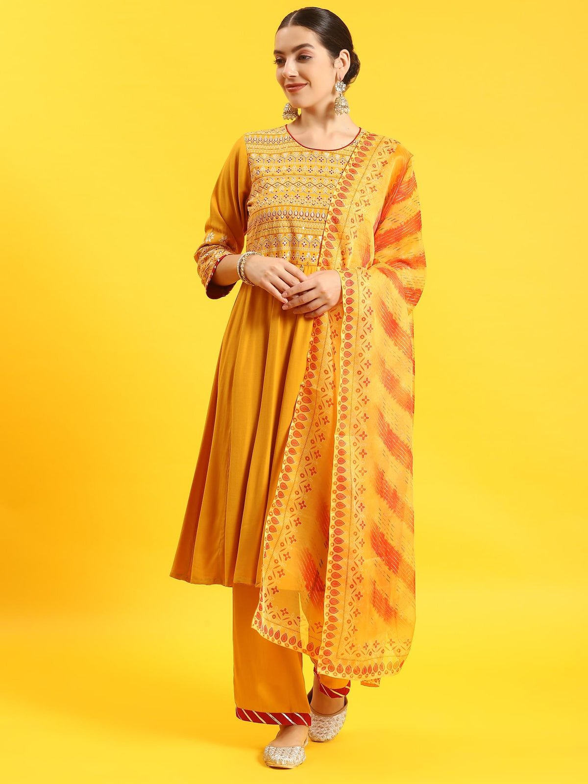 Mustard Geometric Print Kurta Comfort Pant Dupatta