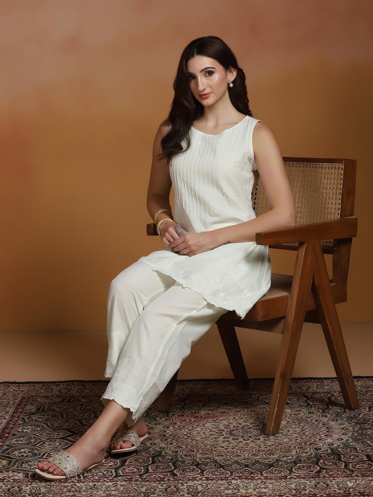 Cotton Off White Embroidered Co-Ord Set (Style 25499)