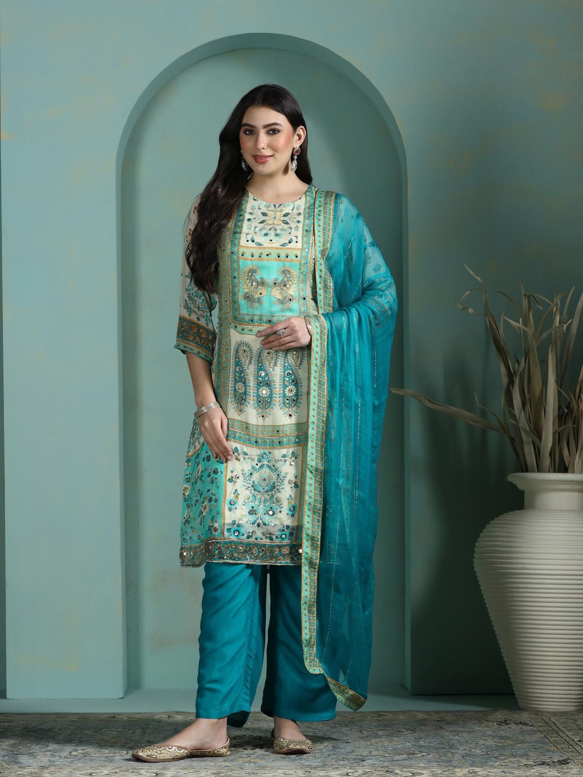Georgette Cream Printed Kurta Comfort Pant Dupatta