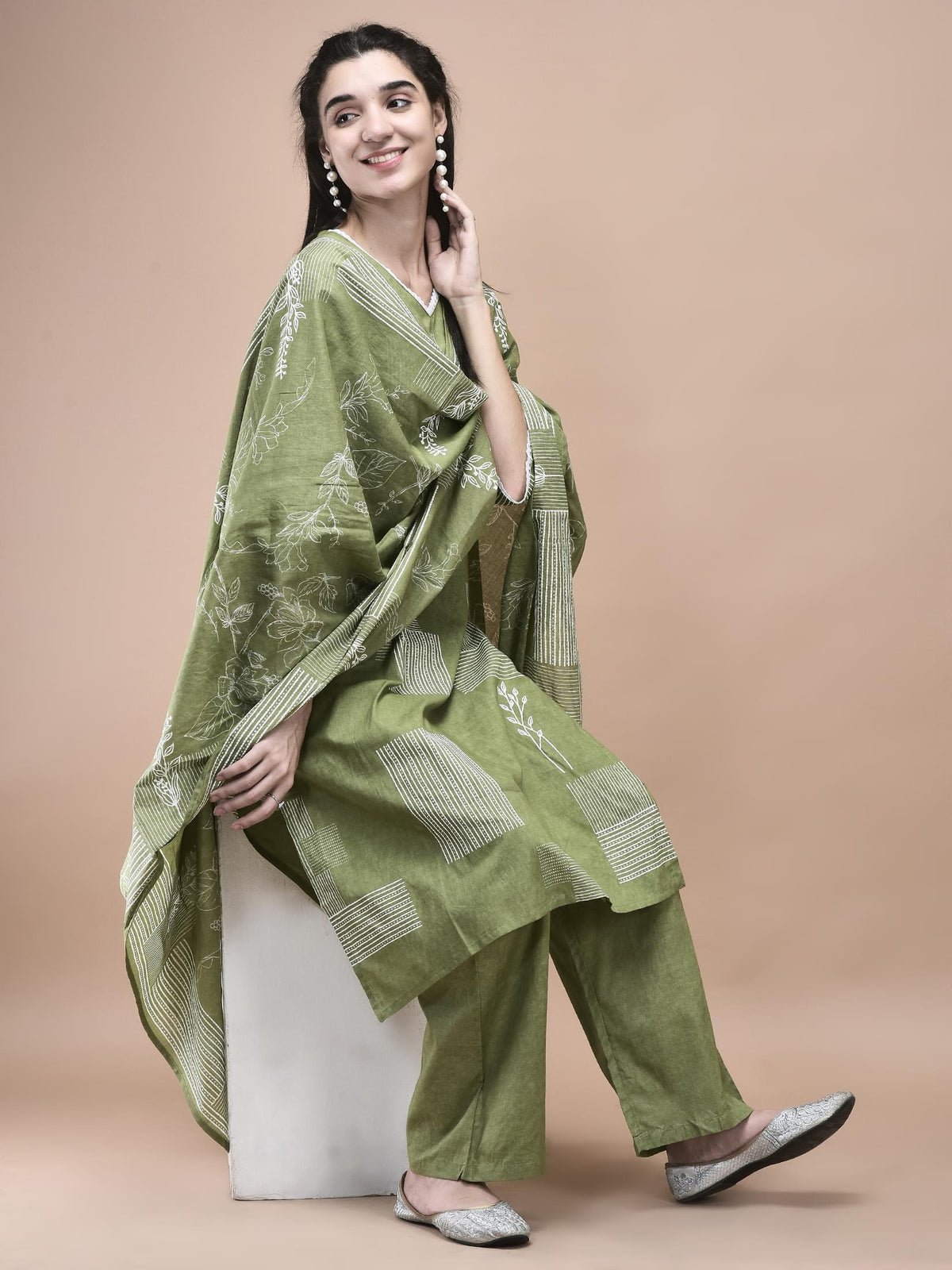 Cotton Green Abstract Print Kurta Comfort Pant Dupatta