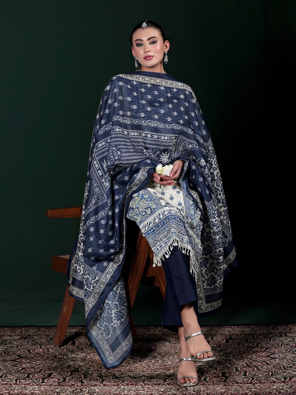 Cotton Off White Embroidered Kurta Comfort Pant Dupatta (Style SWF-1548)