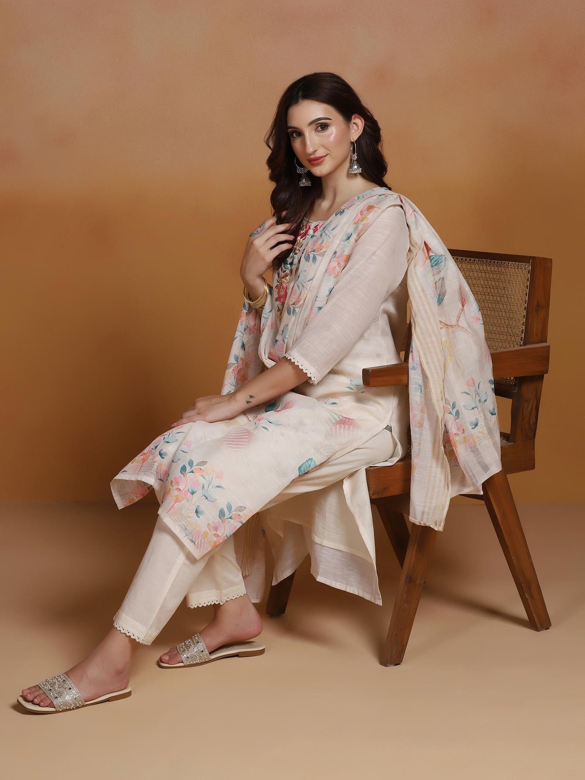 Linen Cream Embroidered Kurta Comfort Pant Dupatta