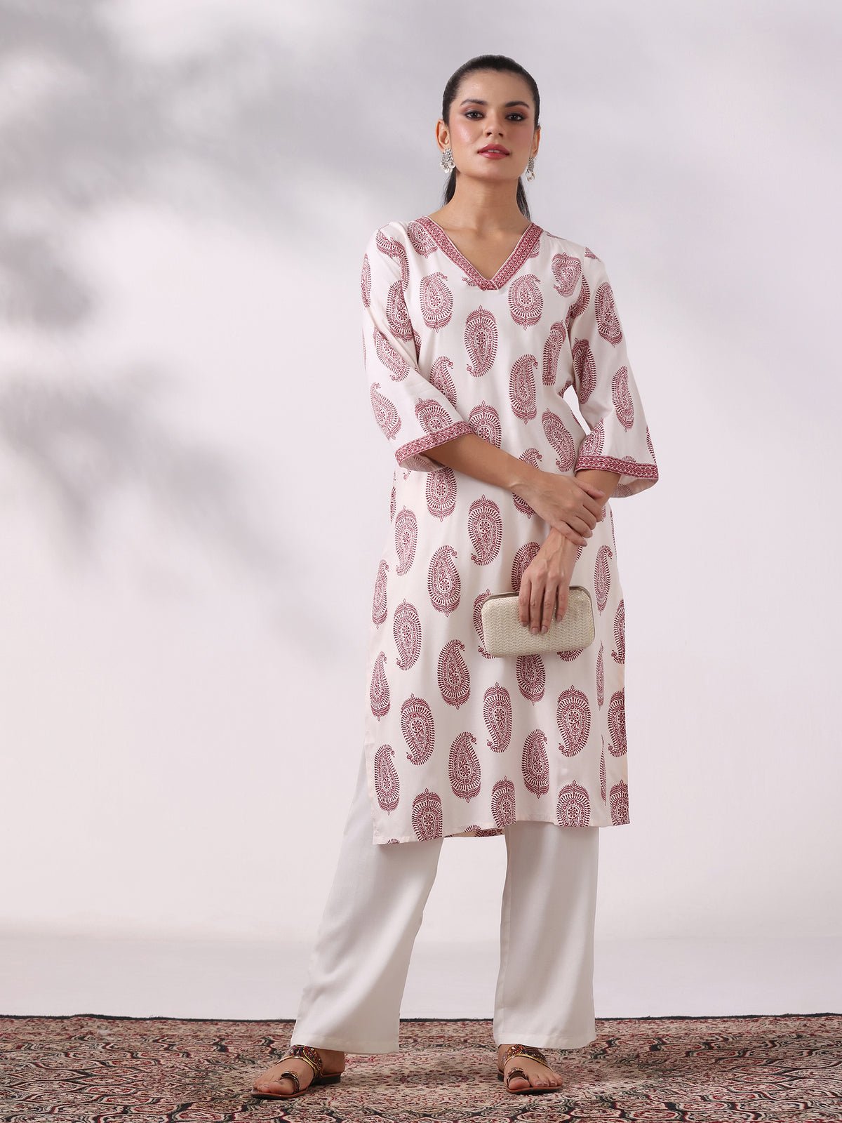 Liva Off White and Maroon Printed Kurta
