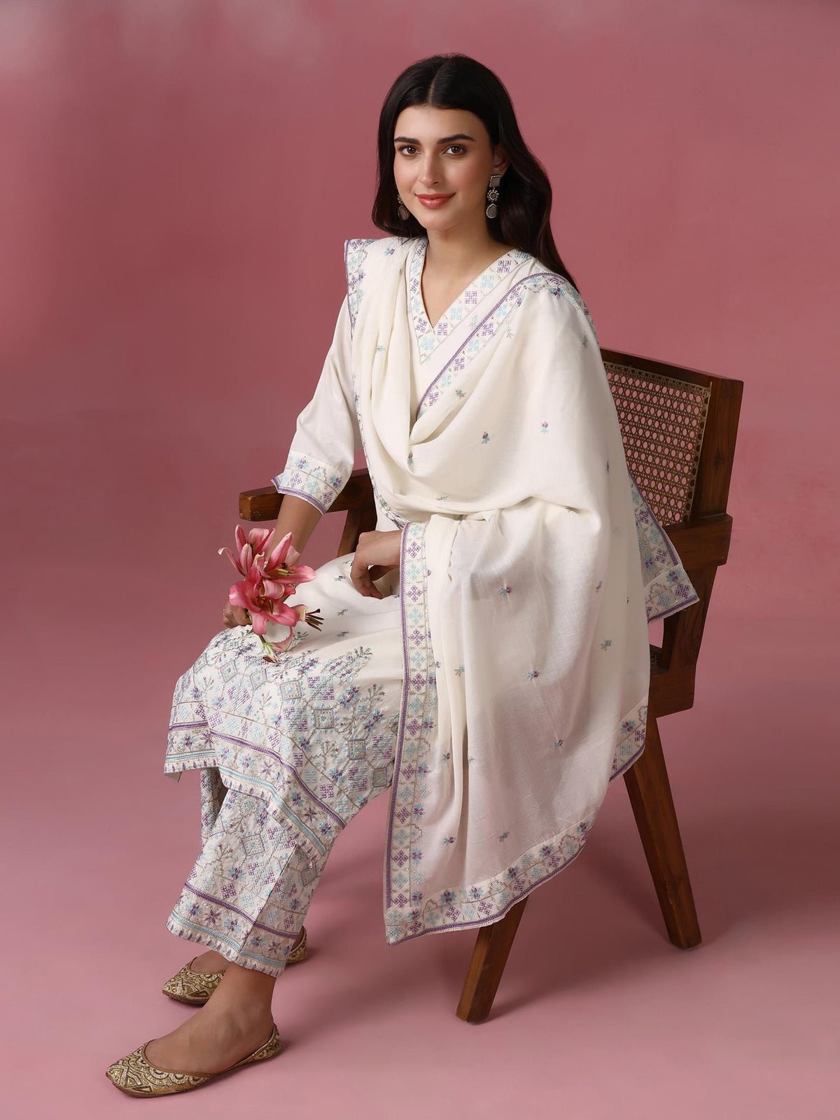 Cotton Off White Embroidered Kurta Comfort Pant Dupatta (Style 25582)