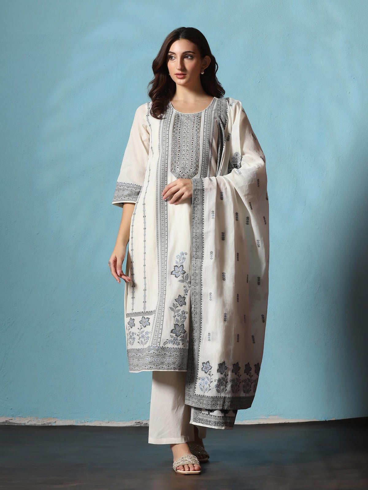 Cotton Off White Jacquard Kurta Comfort Pant Dupatta